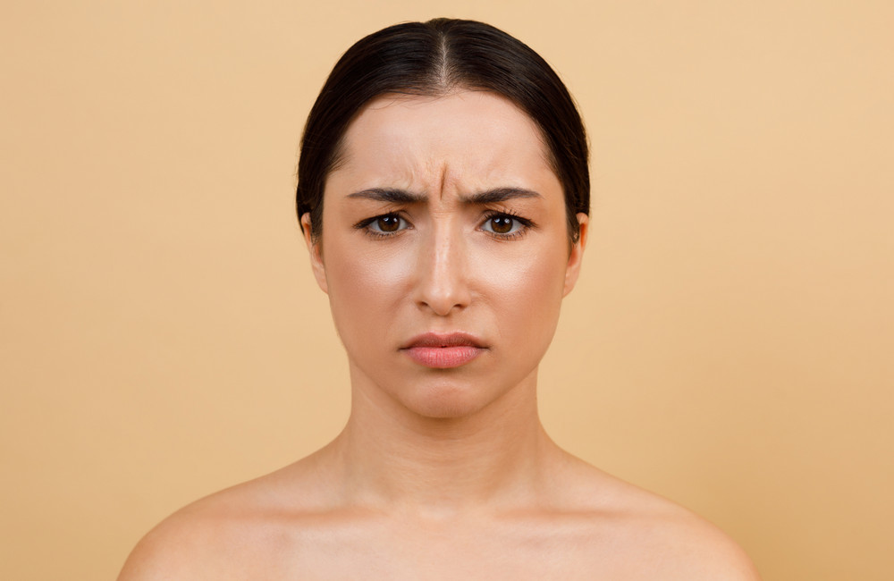 zornesfalte-loswerden-zuerich-schoenheitschirurg